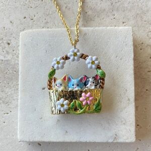 Les NEREIDES Charming Pet Basket Pendant Necklace